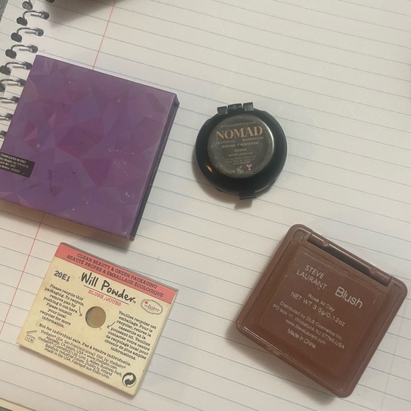 Blush bundle - Picture 3 of 3